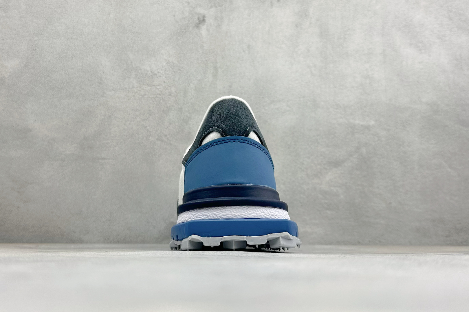LACOSTE法国鳄鱼 织物牛剖层革 圆头系带 低帮 生活休闲鞋 尺码：40-45 