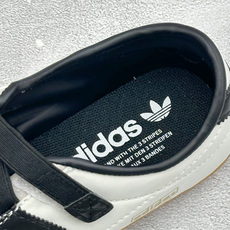 Adidas Tokyo W 阿迪达斯 舒适百搭经典休闲薄底鞋 鞋面设计舒适贴合脚面 同时采用柔软材质 穿着轻便舒适 侧 Adidas Tokyo W 阿迪达斯 舒适百搭经典休闲薄底鞋 鞋面设计舒适贴合脚面 同时采用柔软材质 穿着轻便舒适 侧