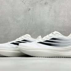 ADIDAS SUPERNOVA RISE 4M 防滑耐磨舒适跑步鞋 采用Dreamstrike+中底,力求为触地添舒适 ADIDAS SUPERNOVA RISE 4M 防滑耐磨舒适跑步鞋 采用Dreamstrike+中底,力求为触地添舒适