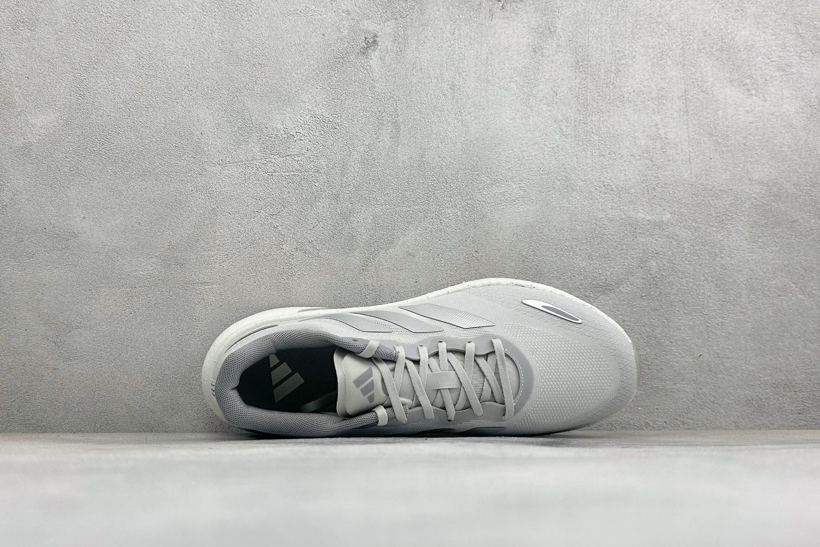 RS版Adidas Velostar 阿迪达斯爆米花缓震休闲慢跑鞋 货号：KJ5179 尺码：39-45 