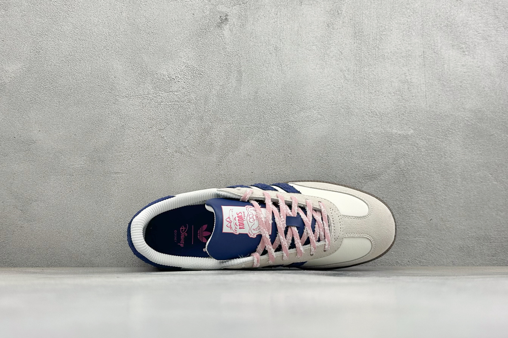RS头层Adidas Samba OG 阿迪三叶草休闲板鞋 #原厂原数据版型 皮料切割干净无任何毛边 鞋型细节完美 超高 RS头层Adidas Samba OG 阿迪三叶草休闲板鞋 #原厂原数据版型 皮料切割干净无任何毛边 鞋型细节完美 超高