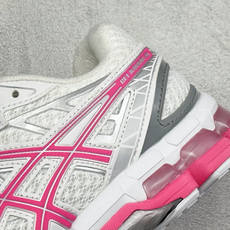 XR版Asics Gel-Kayano 20 亚瑟士 舒适百搭耐磨支撑透气 低帮跑步鞋 货号: 1203A388-108 XR版Asics Gel-Kayano 20 亚瑟士 舒适百搭耐磨支撑透气 低帮跑步鞋 货号: 1203A388-108