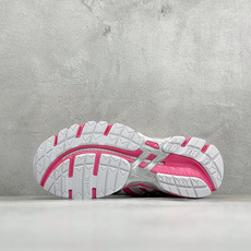 XR版Asics Gel-Kayano 20 亚瑟士 舒适百搭耐磨支撑透气 低帮跑步鞋 货号: 1203A388-108 XR版Asics Gel-Kayano 20 亚瑟士 舒适百搭耐磨支撑透气 低帮跑步鞋 货号: 1203A388-108