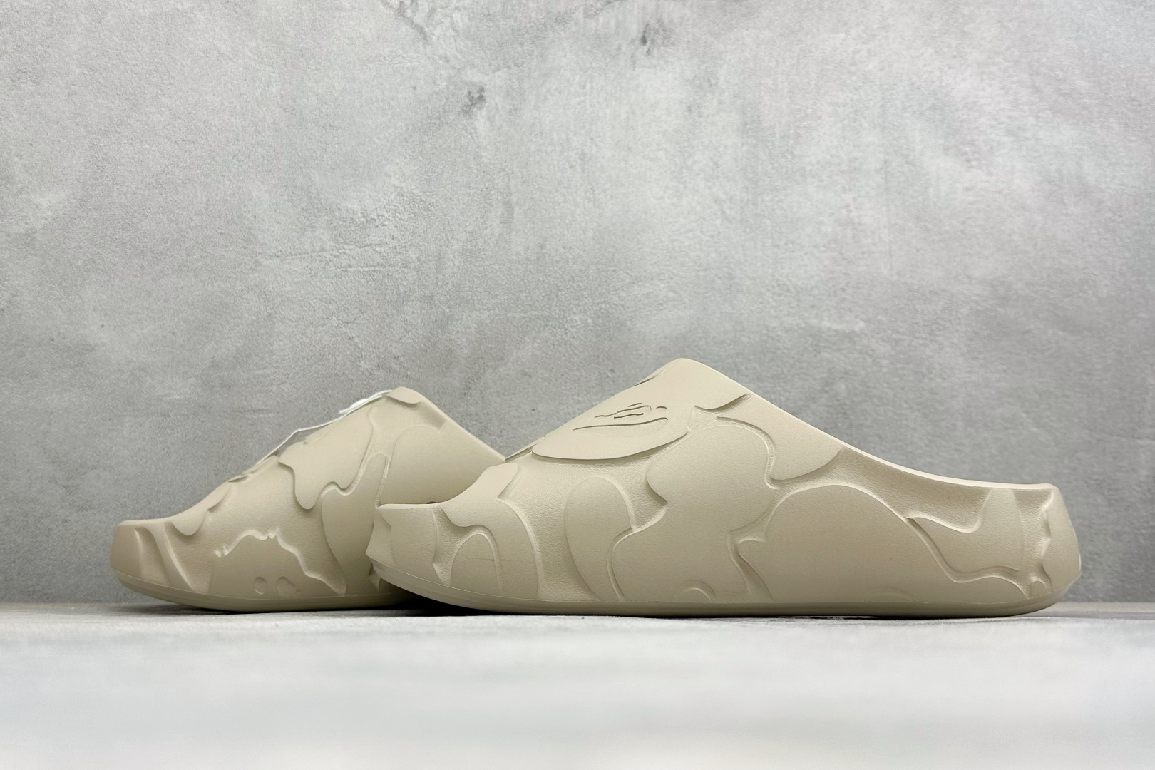 纯原 Bape 明星同款 猿人头 EVA 一字拖鞋 东莞原厂数据 正确钢印 正确色卡 区别市面通货版本 定制全套包装 尺