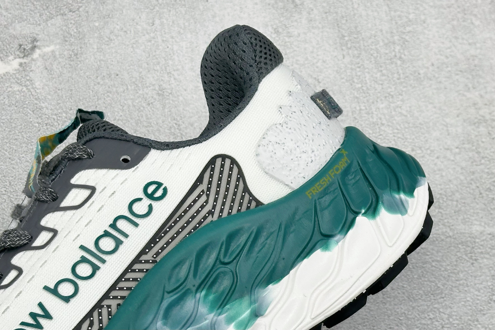 New Balance Fresh Foam X Trail More v3 轻量跑鞋 无论是越野训练跑还是享受自然美景 New Balance Fresh Foam X Trail More v3 轻量跑鞋 无论是越野训练跑还是享受自然美景