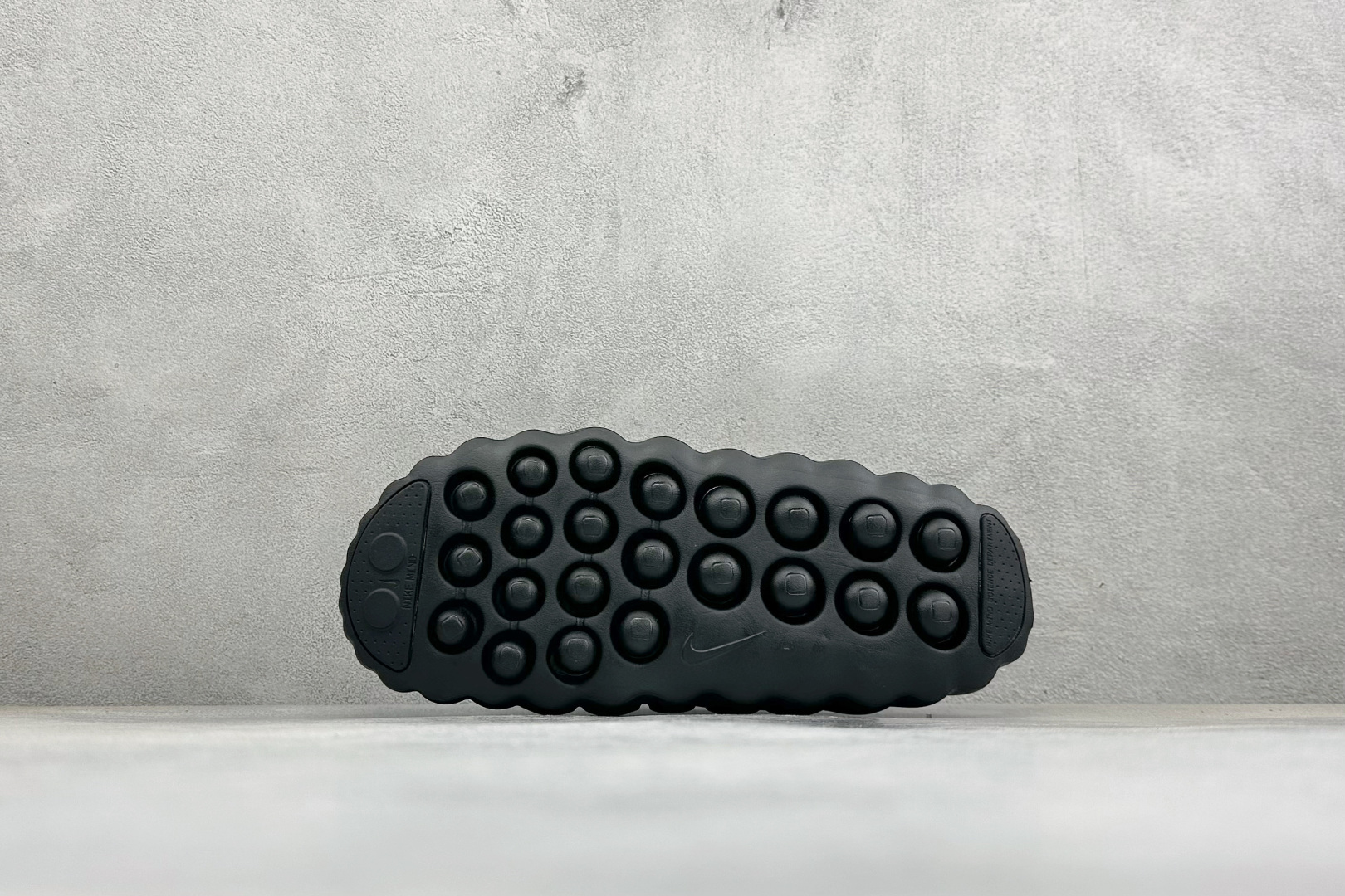 Nike Mind 001 神经科学足底按摩拖鞋 #全新热门款 从神经科学中汲取灵感 鞋面采用穿孔透气织物材质 鞋底22 Nike Mind 001 神经科学足底按摩拖鞋 #全新热门款 从神经科学中汲取灵感 鞋面采用穿孔透气织物材质 鞋底22