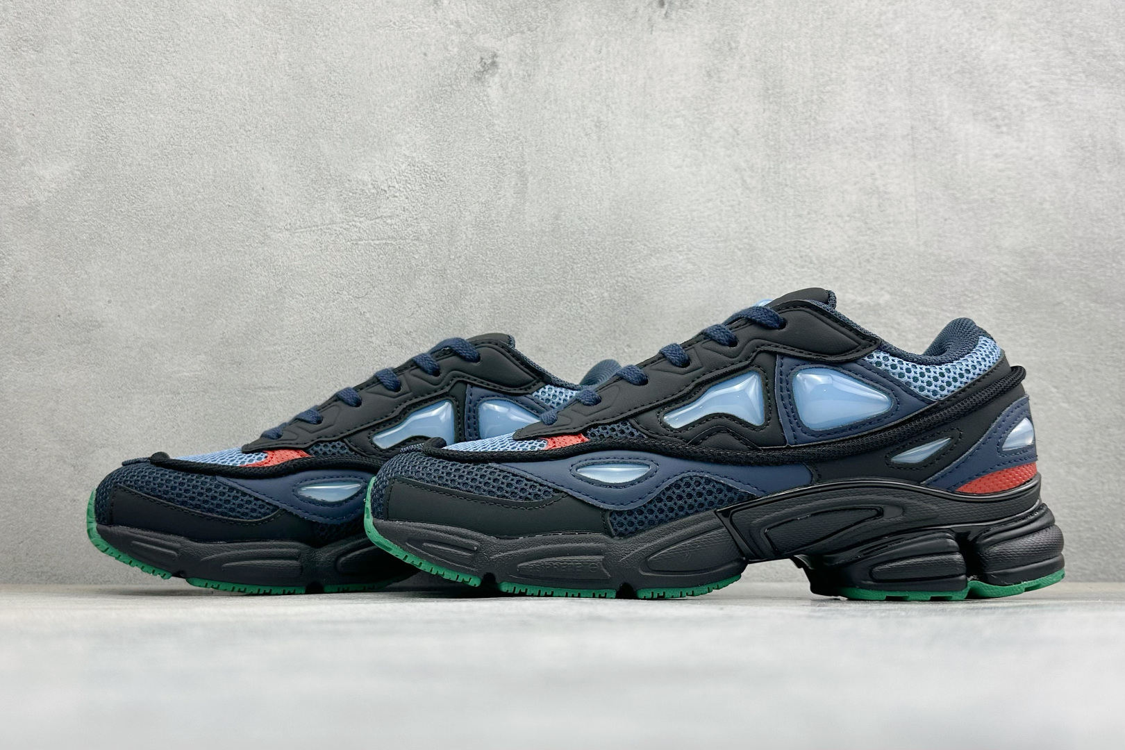 AD X RAF SIMONS 拉夫西蒙 Ozweego 先锋潮流 水泡 复古低帮休闲鞋 独家定制鞋盒 防层袋 卡片及可