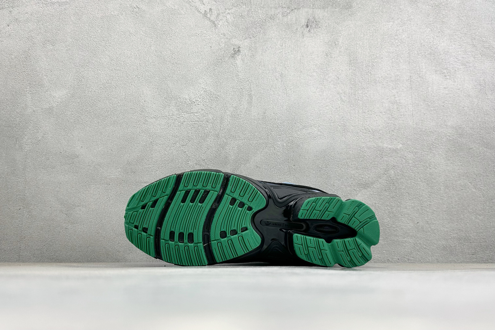 AD X RAF SIMONS 拉夫西蒙 Ozweego 先锋潮流 水泡 复古低帮休闲鞋 独家定制鞋盒 防层袋 卡片及可