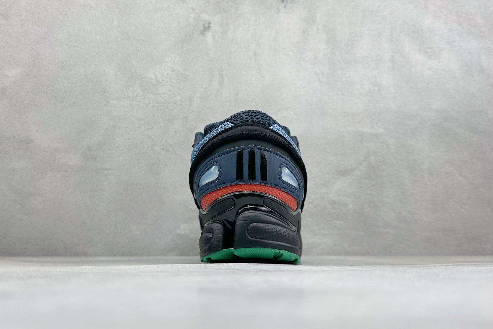 AD X RAF SIMONS 拉夫西蒙 Ozweego 先锋潮流 水泡 复古低帮休闲鞋 独家定制鞋盒 防层袋 卡片及可