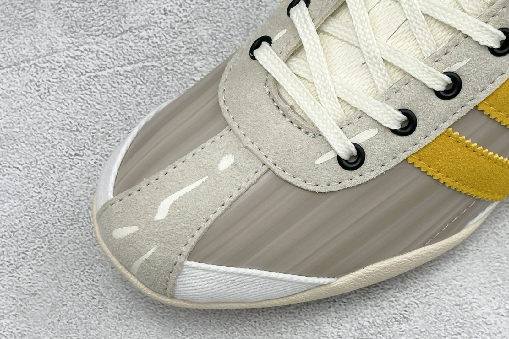 Song For The Mute x Adidas Tokyo W SFTM联名 舒适百搭经典休闲鞋 货号: KJ44