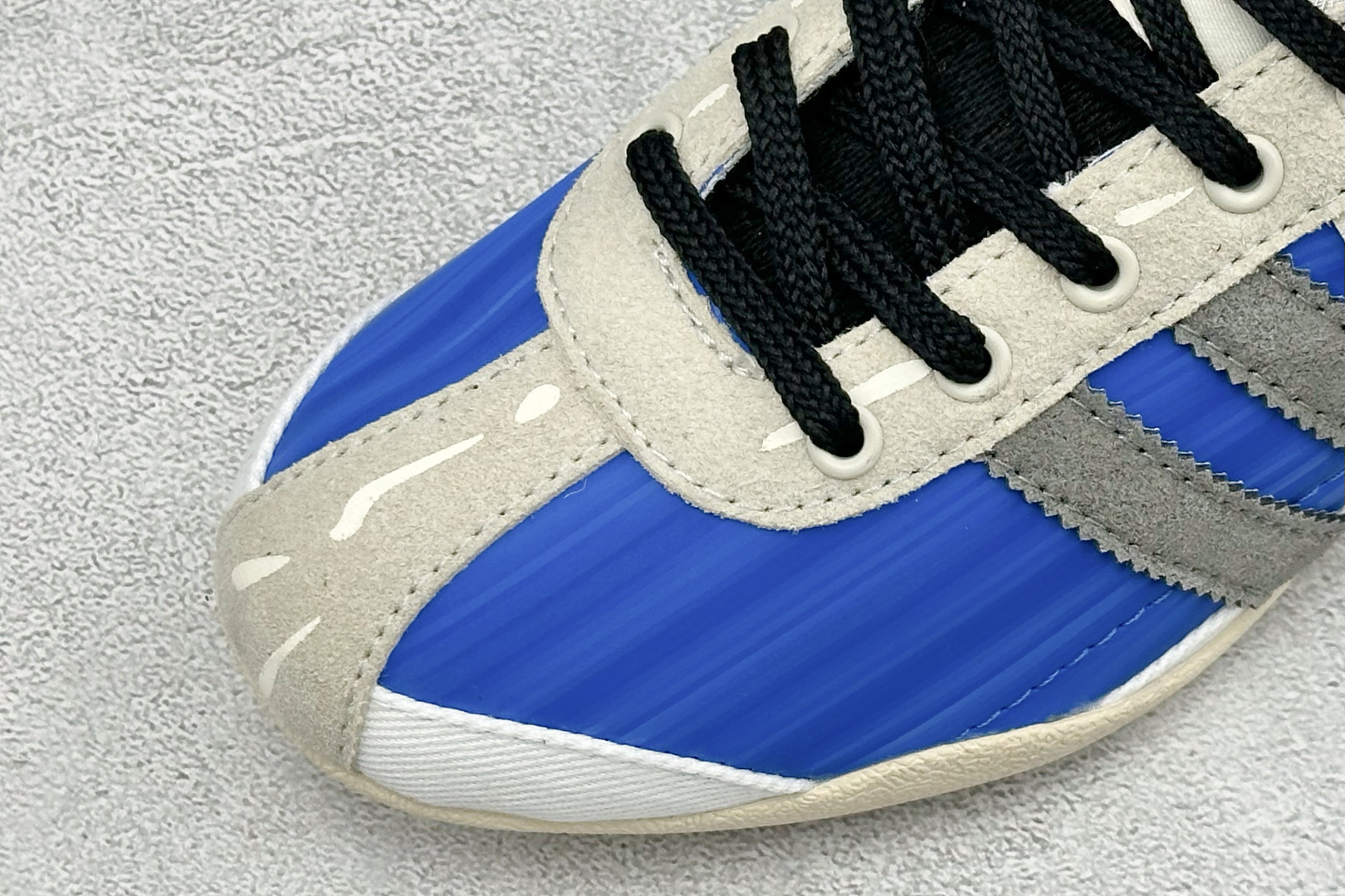 Song For The Mute x Adidas Tokyo W SFTM联名 舒适百搭经典休闲鞋 货号: KJ44