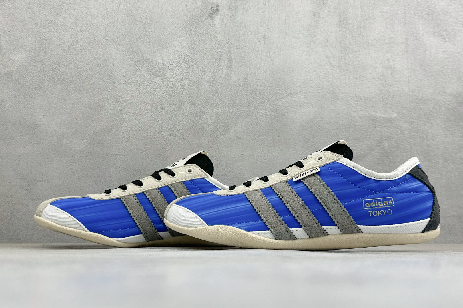 Song For The Mute x Adidas Tokyo W SFTM联名 舒适百搭经典休闲鞋 货号: KJ44