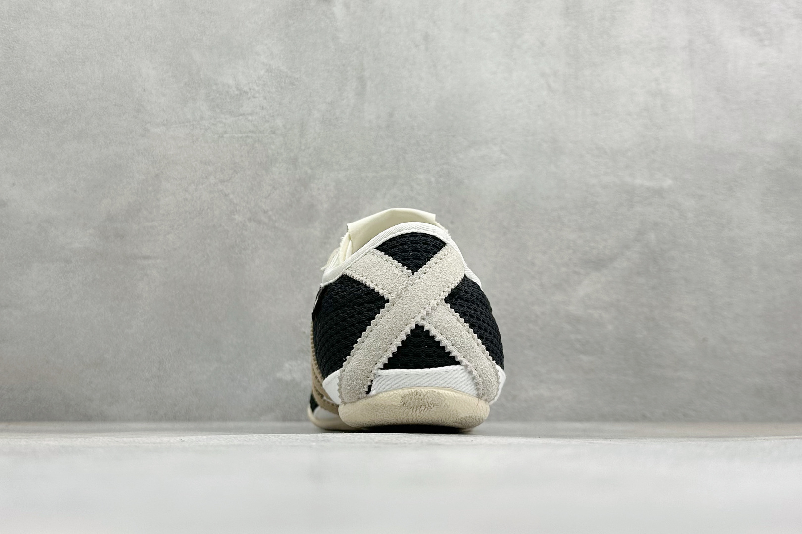 Song For The Mute x Adidas Tokyo W SFTM联名 舒适百搭经典休闲鞋 货号: KI47