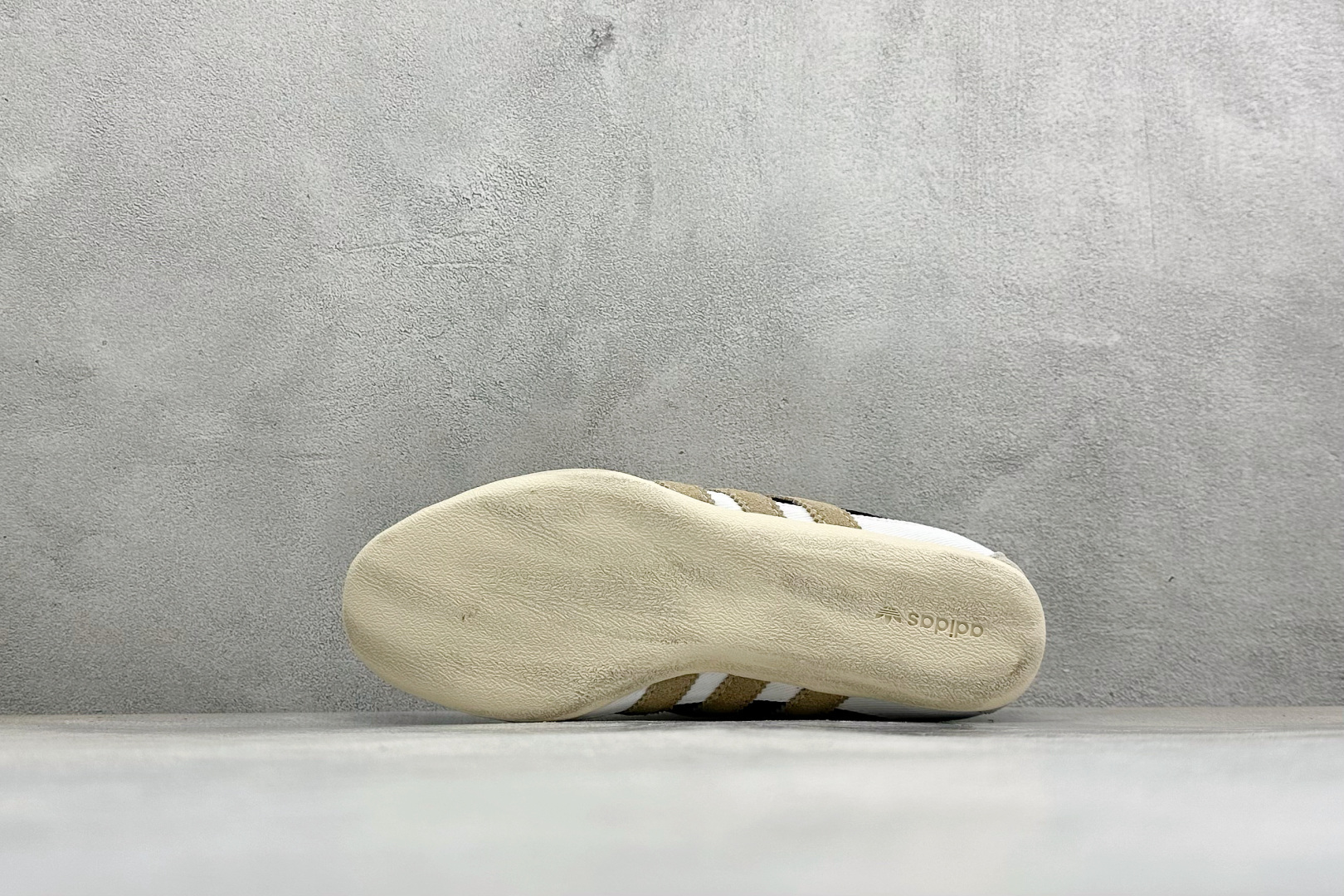 Song For The Mute x Adidas Tokyo W SFTM联名 舒适百搭经典休闲鞋 货号: KI47