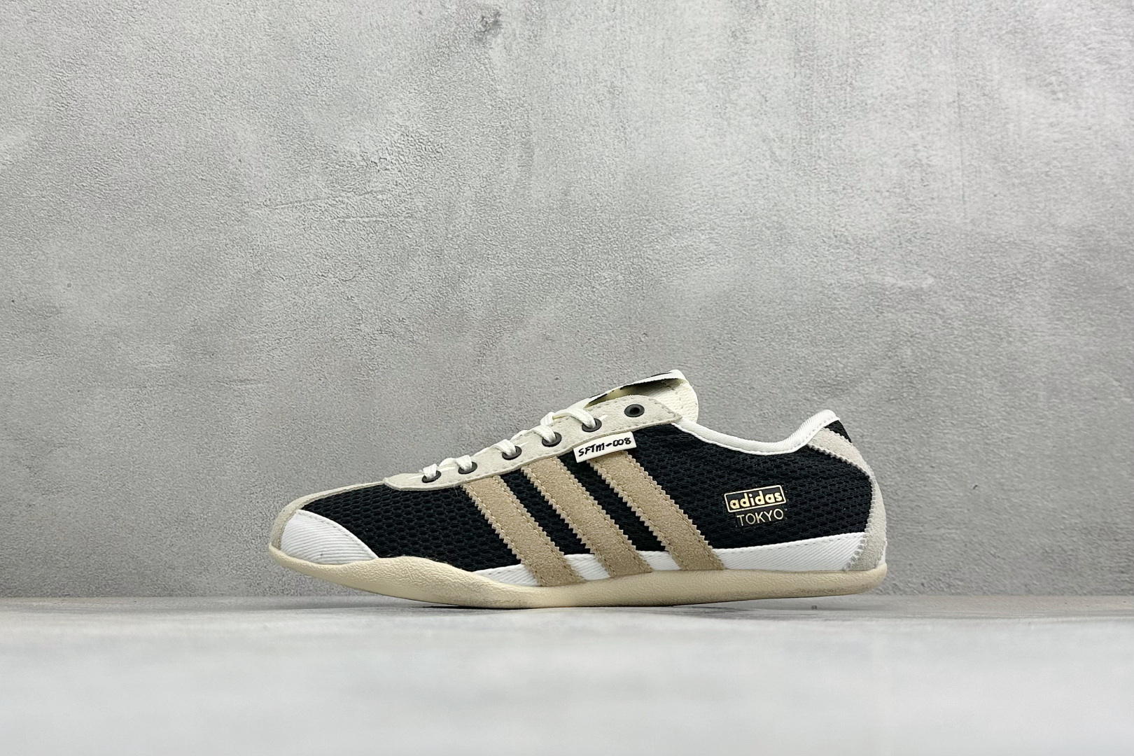 Song For The Mute x Adidas Tokyo W SFTM联名 舒适百搭经典休闲鞋 货号: KI47