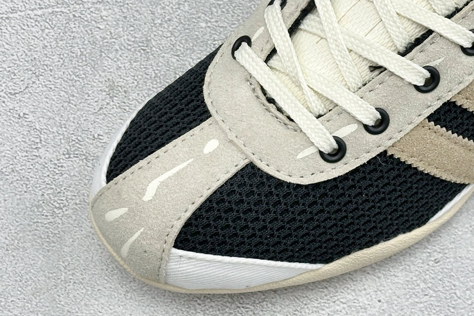 Song For The Mute x Adidas Tokyo W SFTM联名 舒适百搭经典休闲鞋 货号: KI47