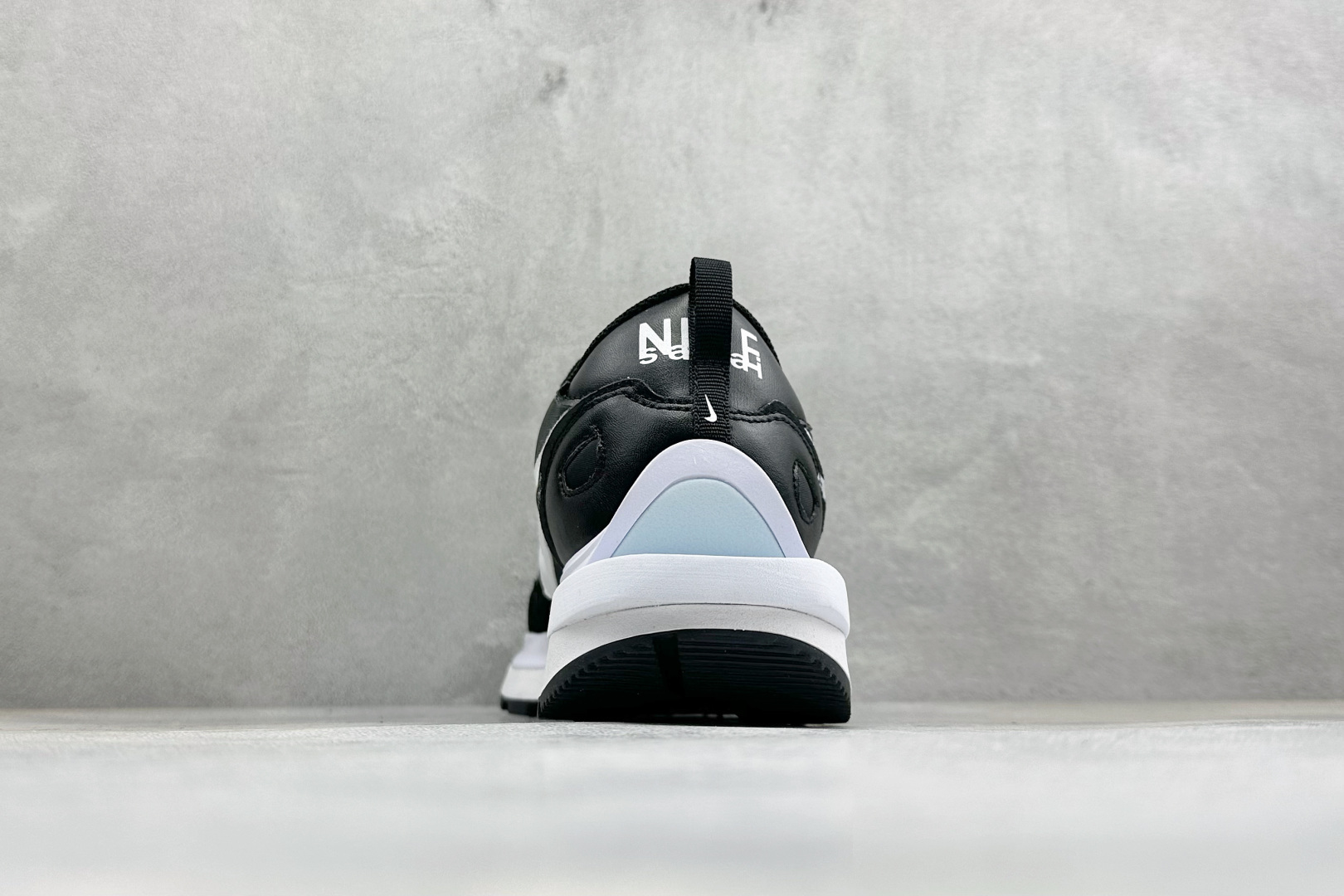 纯原福利 Undercover x Sacai × NK LDV Waffle Daybreak 高桥盾三方联名走秀款解 纯原福利 Undercover x Sacai × NK LDV Waffle Daybreak 高桥盾三方联名走秀款解