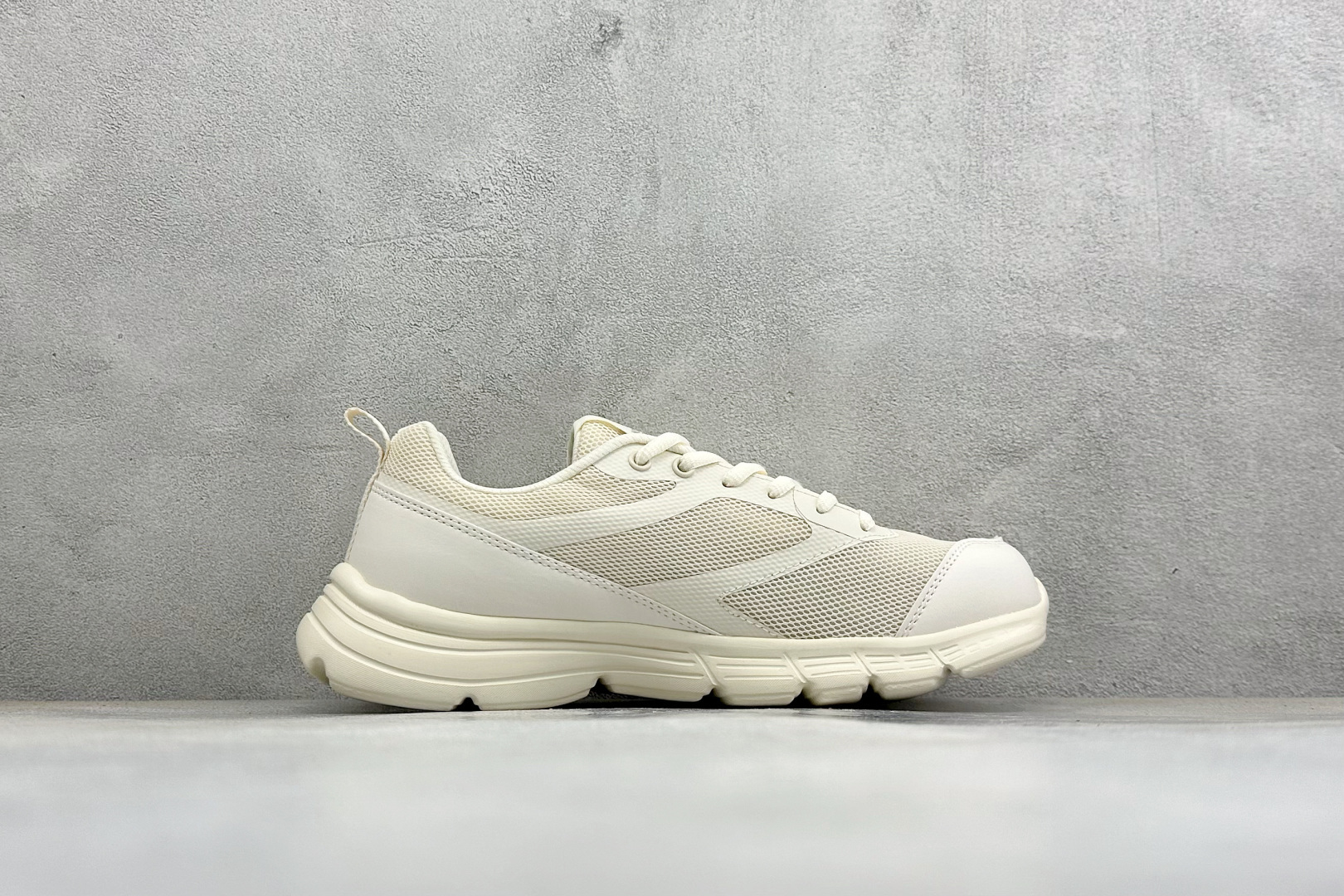 BW版北面THE NORTH FACE FASTPACK ULTRA GTX 舒适运动 回弹抓地登山鞋 货号: NS93