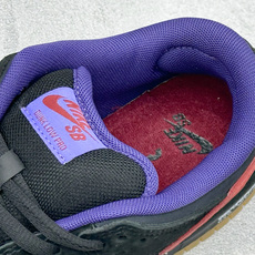 K版Nike SB Dunk Low 低帮休闲板鞋 独家版型蒸餾加工帶來的是更好的视觉和脚感体验大厂纯原品质出货 清洁度 K版Nike SB Dunk Low 低帮休闲板鞋 独家版型蒸餾加工帶來的是更好的视觉和脚感体验大厂纯原品质出货 清洁度