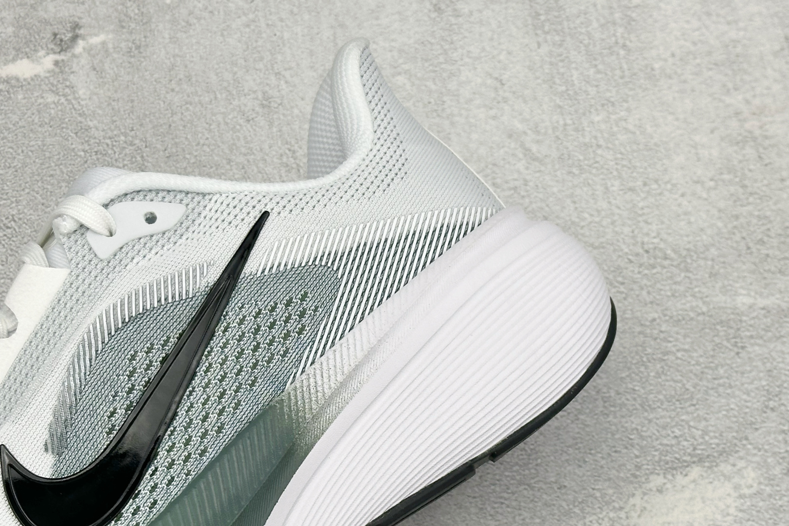 HY版Nike Air Zoom Pegasus 42 耐克网面透气轻便耐磨跑鞋 货号：IB1873-110 尺码：36