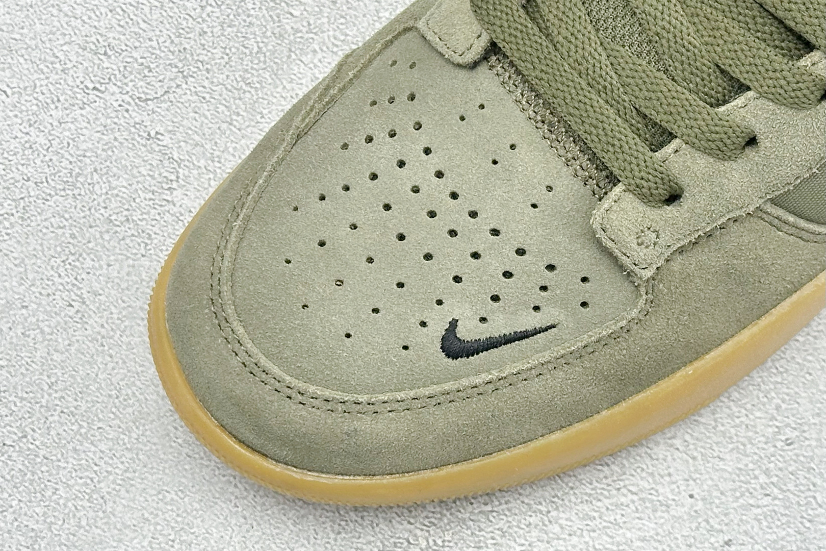 FS版 Nike SB Force 58 硫化杯底 传统篮球风格板鞋 Nike SB Force 58 男/女滑板鞋采用 FS版 Nike SB Force 58 硫化杯底 传统篮球风格板鞋 Nike SB Force 58 男/女滑板鞋采用