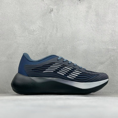 TF版ADIDAS 阿迪舒适百搭防滑耐磨 低帮休闲跑步鞋 中底配置方面搭载全掌Lightstrike Pro 鞋面采用透 TF版ADIDAS 阿迪舒适百搭防滑耐磨 低帮休闲跑步鞋 中底配置方面搭载全掌Lightstrike Pro 鞋面采用透
