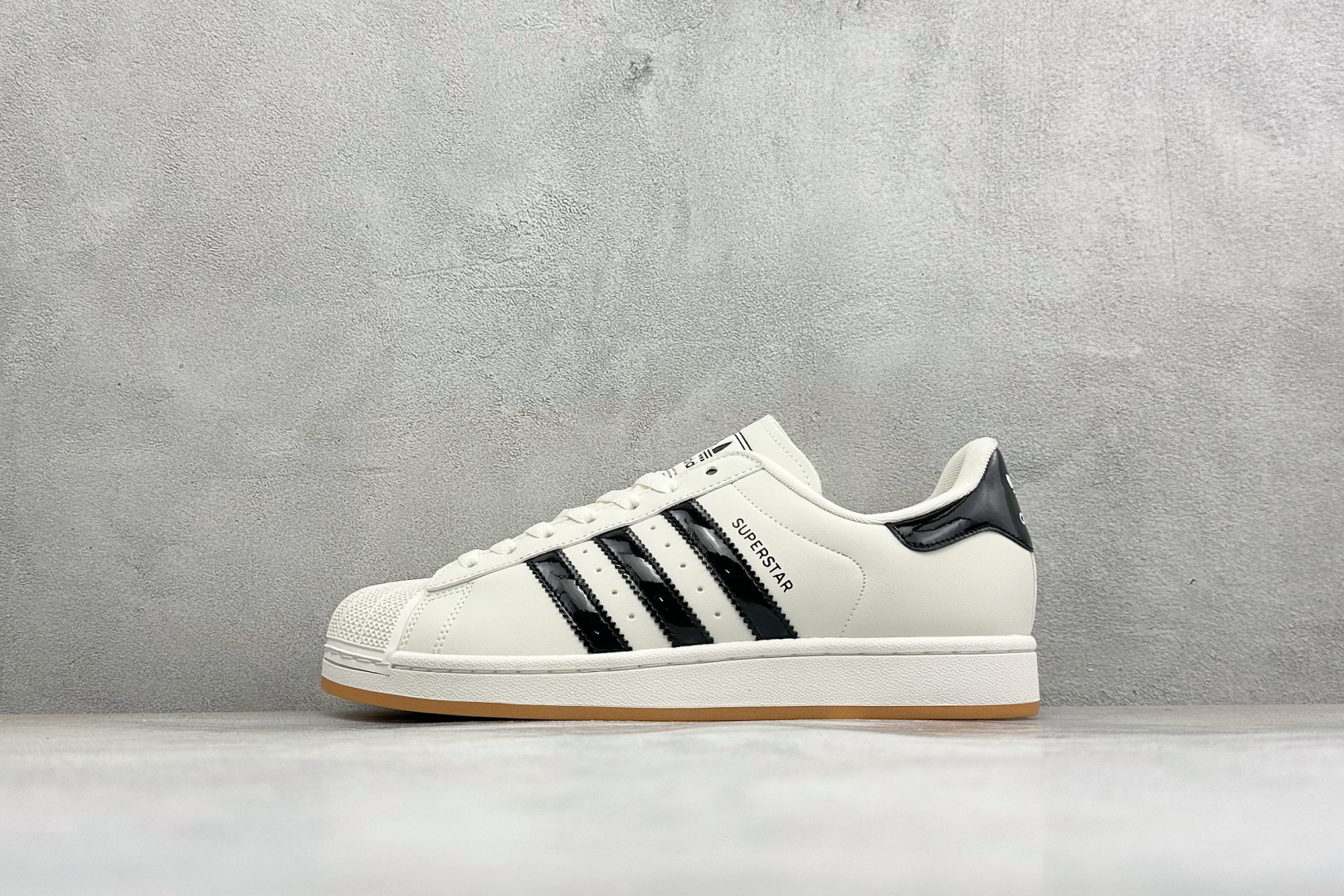 Adidas Originals SUPERSTAR II 经典贝壳头板鞋 官网同步 实拍首发渠道正品订单 诠释市场最高 Adidas Originals SUPERSTAR II 经典贝壳头板鞋 官网同步 实拍首发渠道正品订单 诠释市场最高