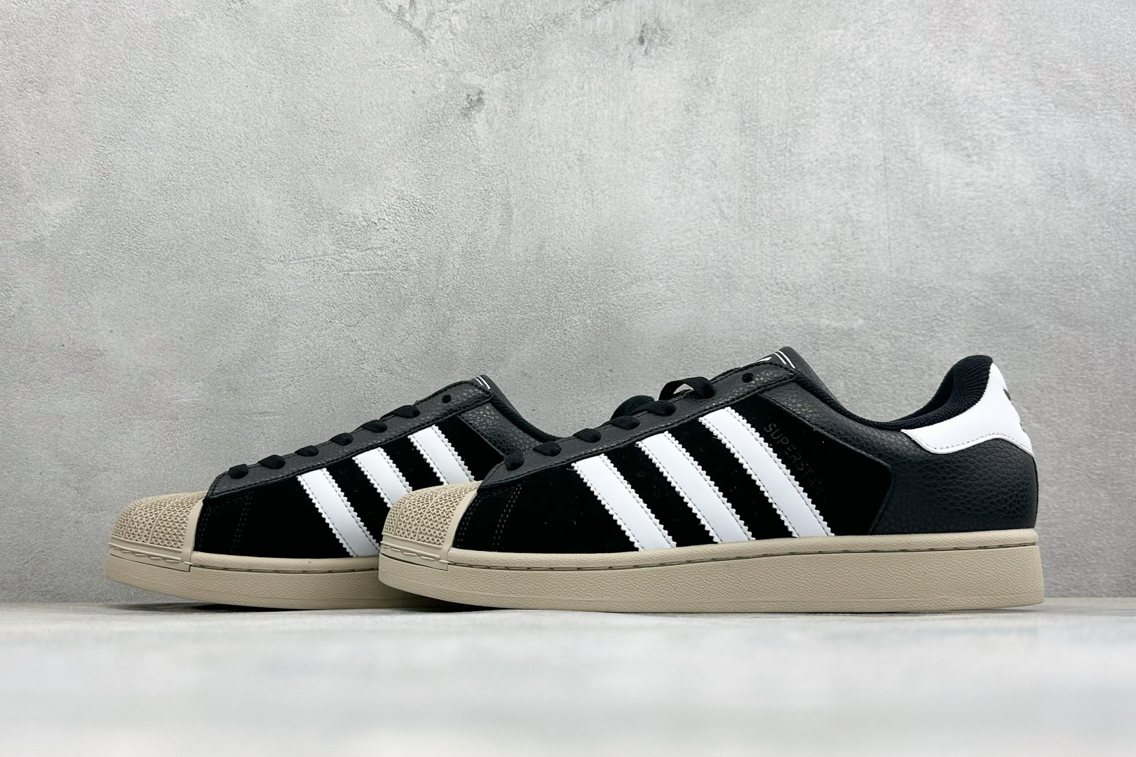 Adidas Originals SUPERSTAR II 经典贝壳头板鞋 官网同步 实拍首发渠道正品订单 诠释市场最高 Adidas Originals SUPERSTAR II 经典贝壳头板鞋 官网同步 实拍首发渠道正品订单 诠释市场最高