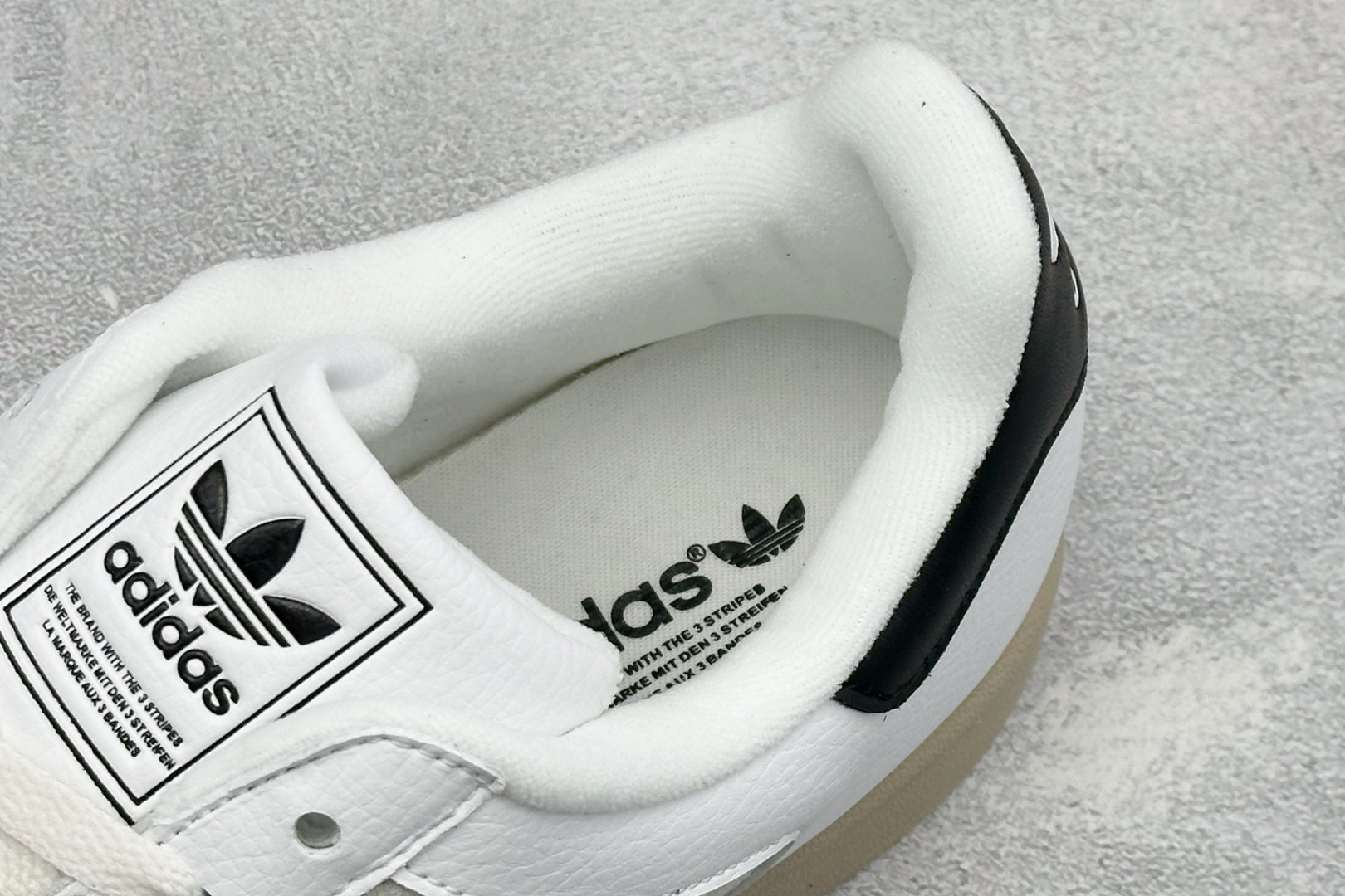 Adidas Originals SUPERSTAR II 经典贝壳头板鞋 官网同步 实拍首发渠道正品订单 诠释市场最高 Adidas Originals SUPERSTAR II 经典贝壳头板鞋 官网同步 实拍首发渠道正品订单 诠释市场最高