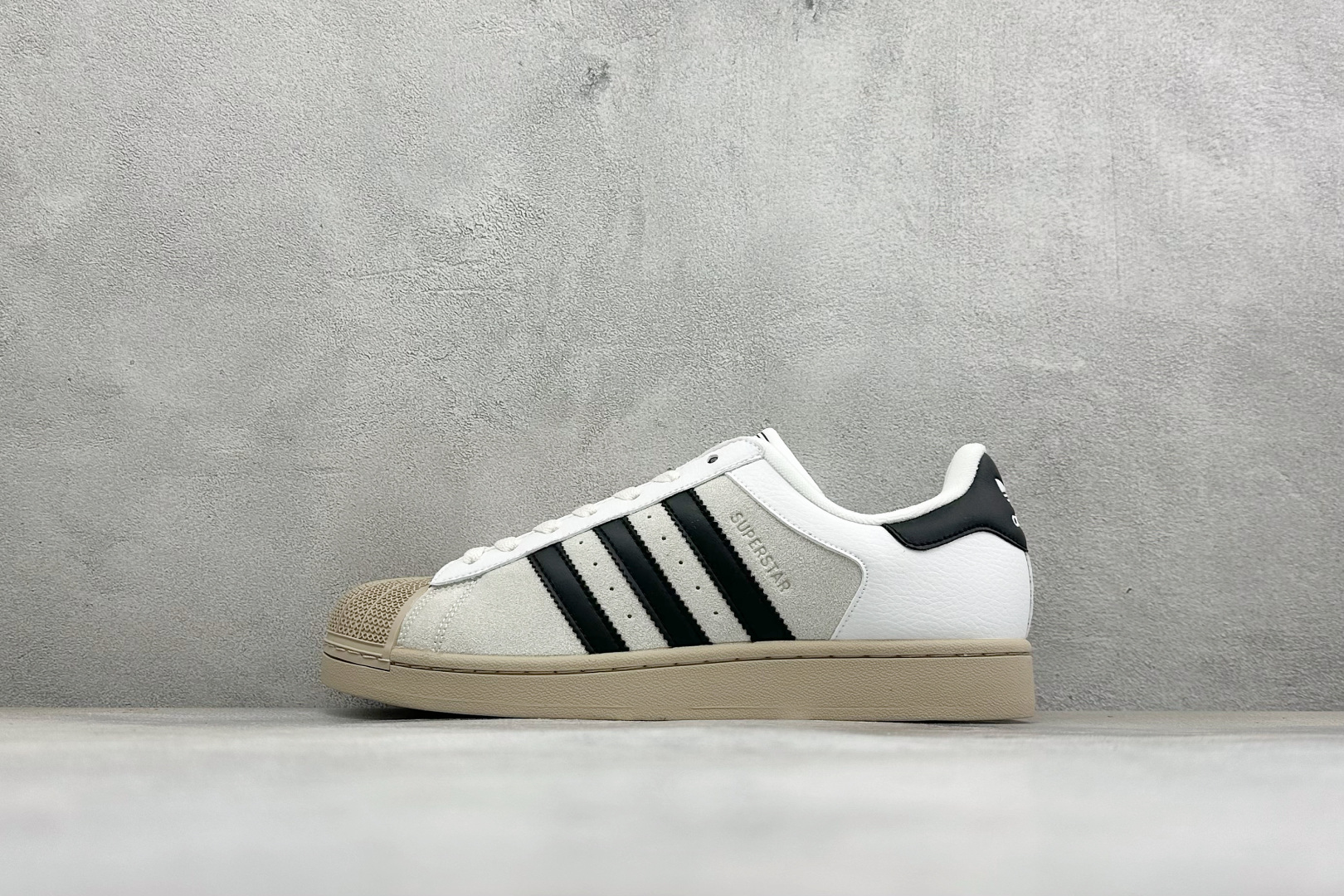 Adidas Originals SUPERSTAR II 经典贝壳头板鞋 官网同步 实拍首发渠道正品订单 诠释市场最高 Adidas Originals SUPERSTAR II 经典贝壳头板鞋 官网同步 实拍首发渠道正品订单 诠释市场最高