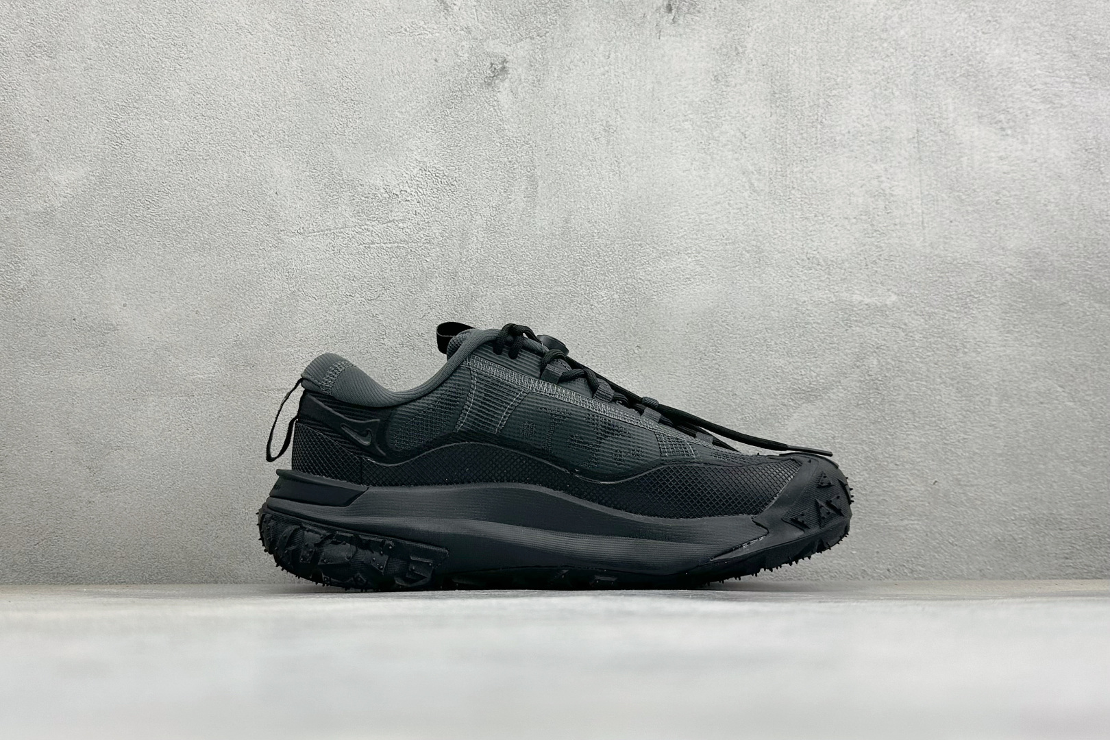 XL福利 NIKE ACG MOUNTAIN FLY 2 LOW 户外低帮休闲运动跑步鞋 全新户外鞋款Mountain XL福利 NIKE ACG MOUNTAIN FLY 2 LOW 户外低帮休闲运动跑步鞋 全新户外鞋款Mountain