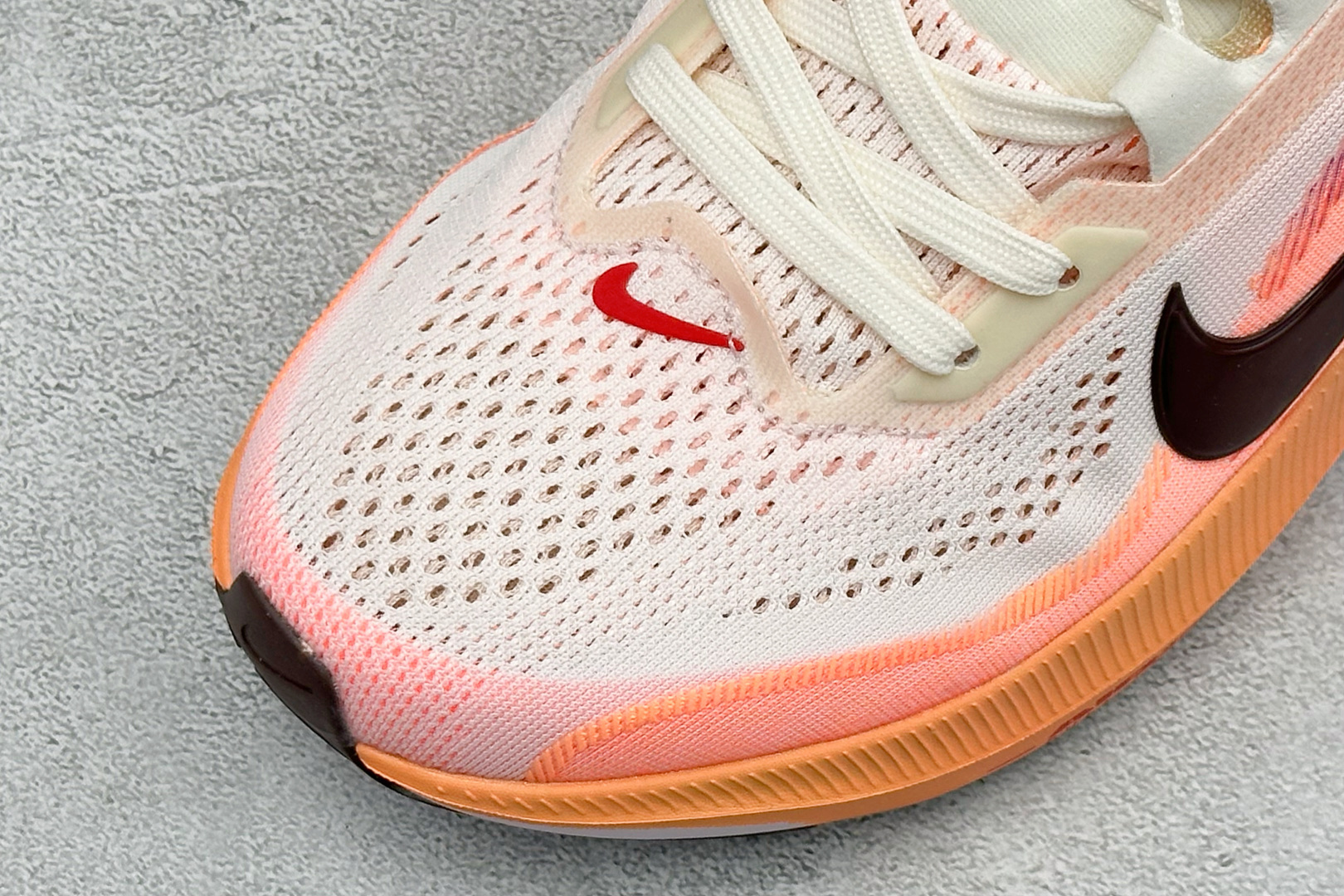 HY版Nike Air Zoom Pegasus 42 耐克网面透气轻便耐磨跑鞋 货号：IH1847-113 尺码：36
