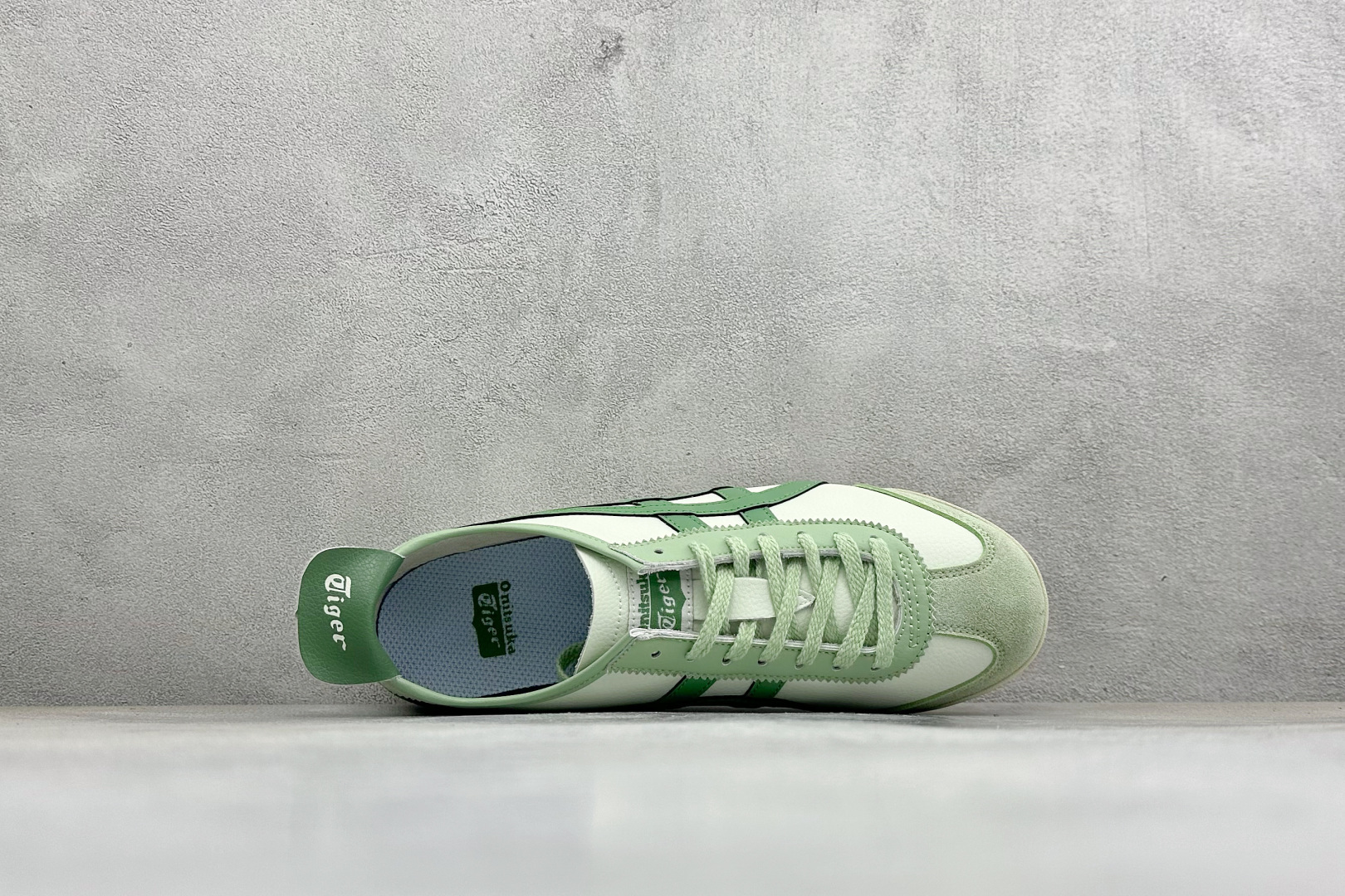 FS版鬼冢虎 Onitsuka Tiger Mexico 66® Paraty 百搭单品板鞋 MEXICO 66是鬼冢虎 FS版鬼冢虎 Onitsuka Tiger Mexico 66® Paraty 百搭单品板鞋 MEXICO 66是鬼冢虎