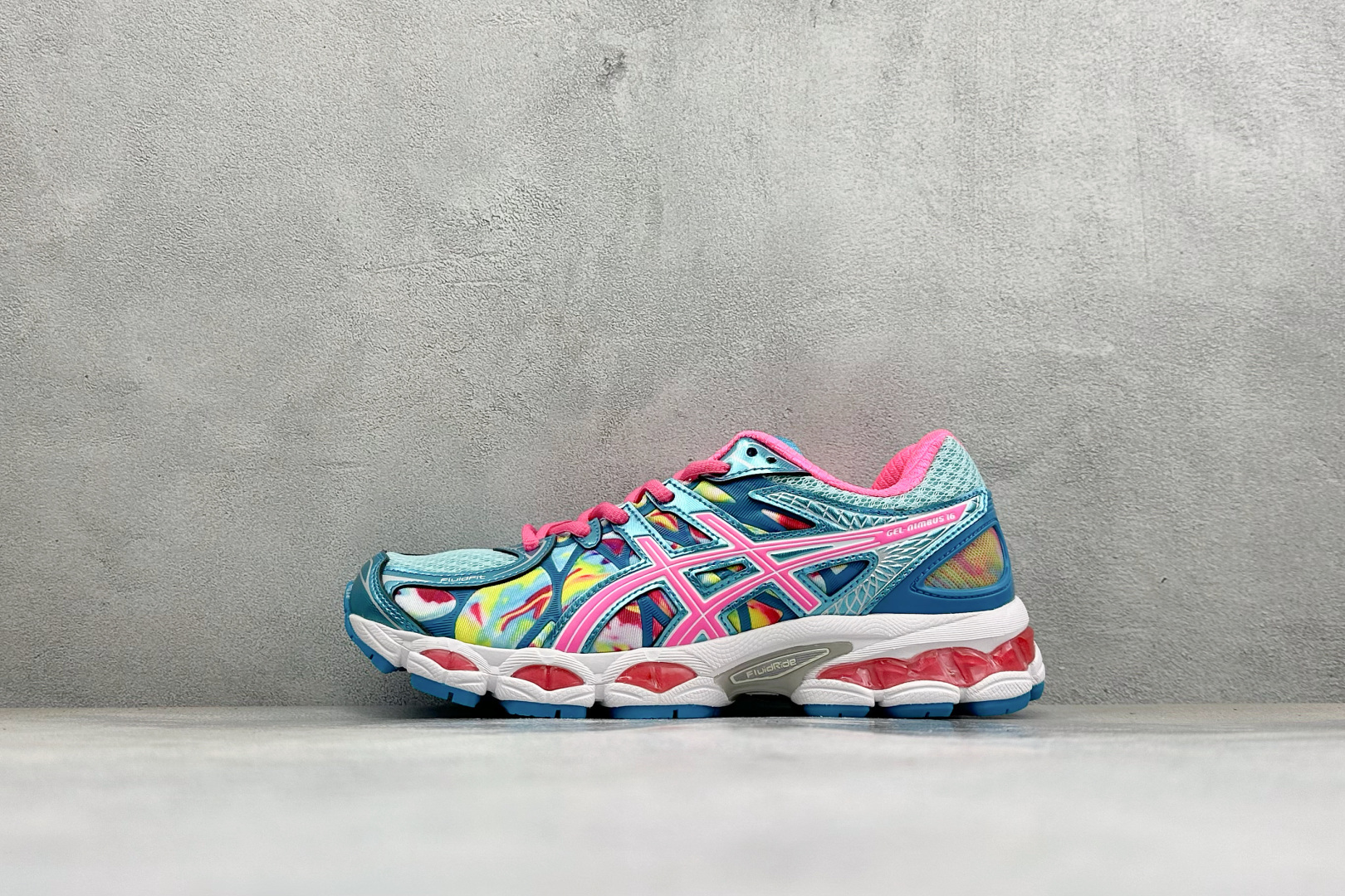 Asics Gel-CUMULUS 16 亚瑟士运动休闲透气专业跑鞋 采用工程弹性双层再生针织密度鞋面材质 后跟3D可视