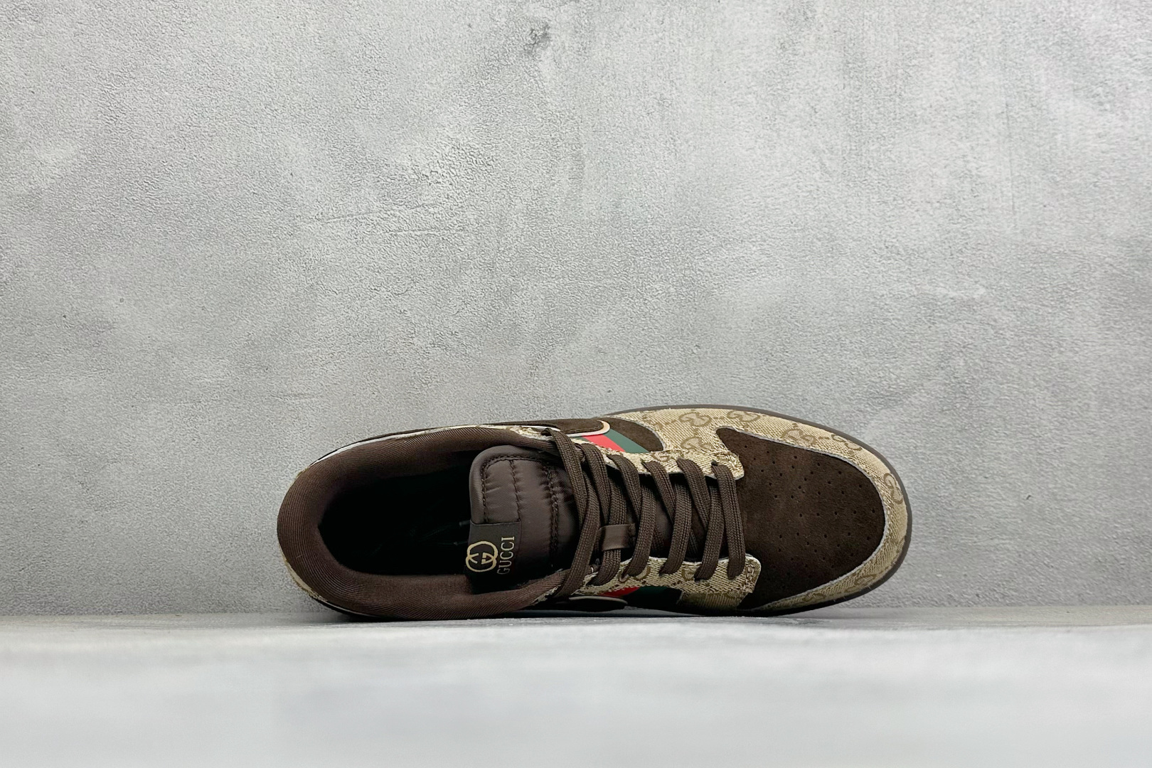 SC版Nike Dunk定制款 复古咖色板鞋|复古风直接焊在脚上🤎,美拉德棕调真的太有味道,满印老花拼接麂皮质感拉满,红 SC版Nike Dunk定制款 复古咖色板鞋|复古风直接焊在脚上🤎,美拉德棕调真的太有味道,满印老花拼接麂皮质感拉满,红
