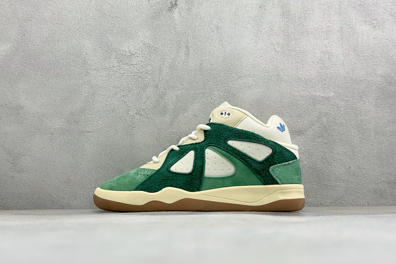 HZ版Adidas x Bad Bunny Badbo 1.0 阿迪达斯经典百搭篮球鞋 货号:JS1470 尺码:36 HZ版Adidas x Bad Bunny Badbo 1.0 阿迪达斯经典百搭篮球鞋 货号:JS1470 尺码:36