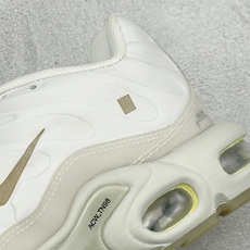ACW* x Nike Air Max Plus 全头层 耐克复古气垫跑鞋 货号:FD7855-002 尺码:39 40 ACW* x Nike Air Max Plus 全头层 耐克复古气垫跑鞋 货号:FD7855-002 尺码:39 40