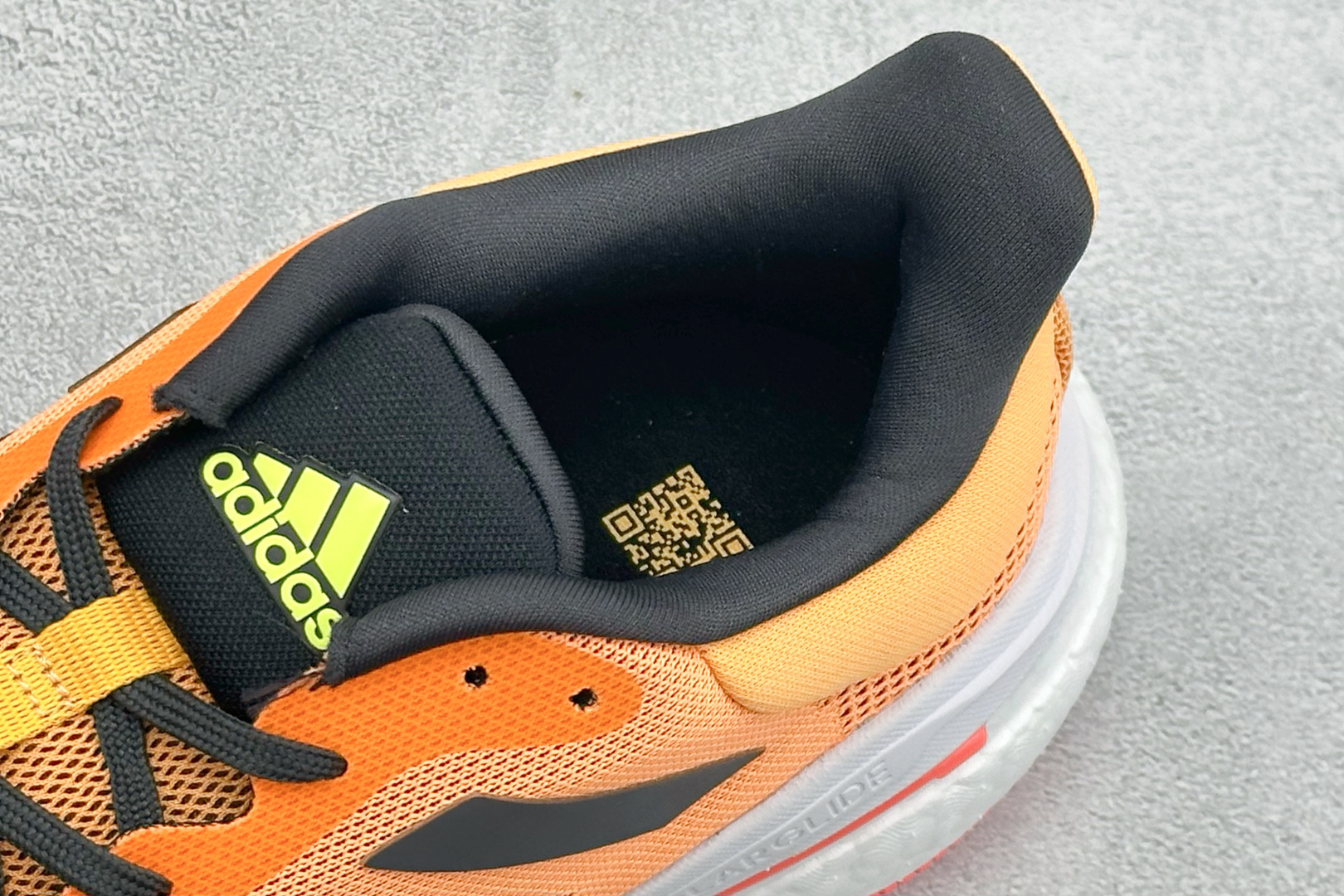 RS福利 Ad Solar Glide 5 阿迪达斯系列透气缓震爆米花跑鞋 货号：GX5470 尺码：39-45 