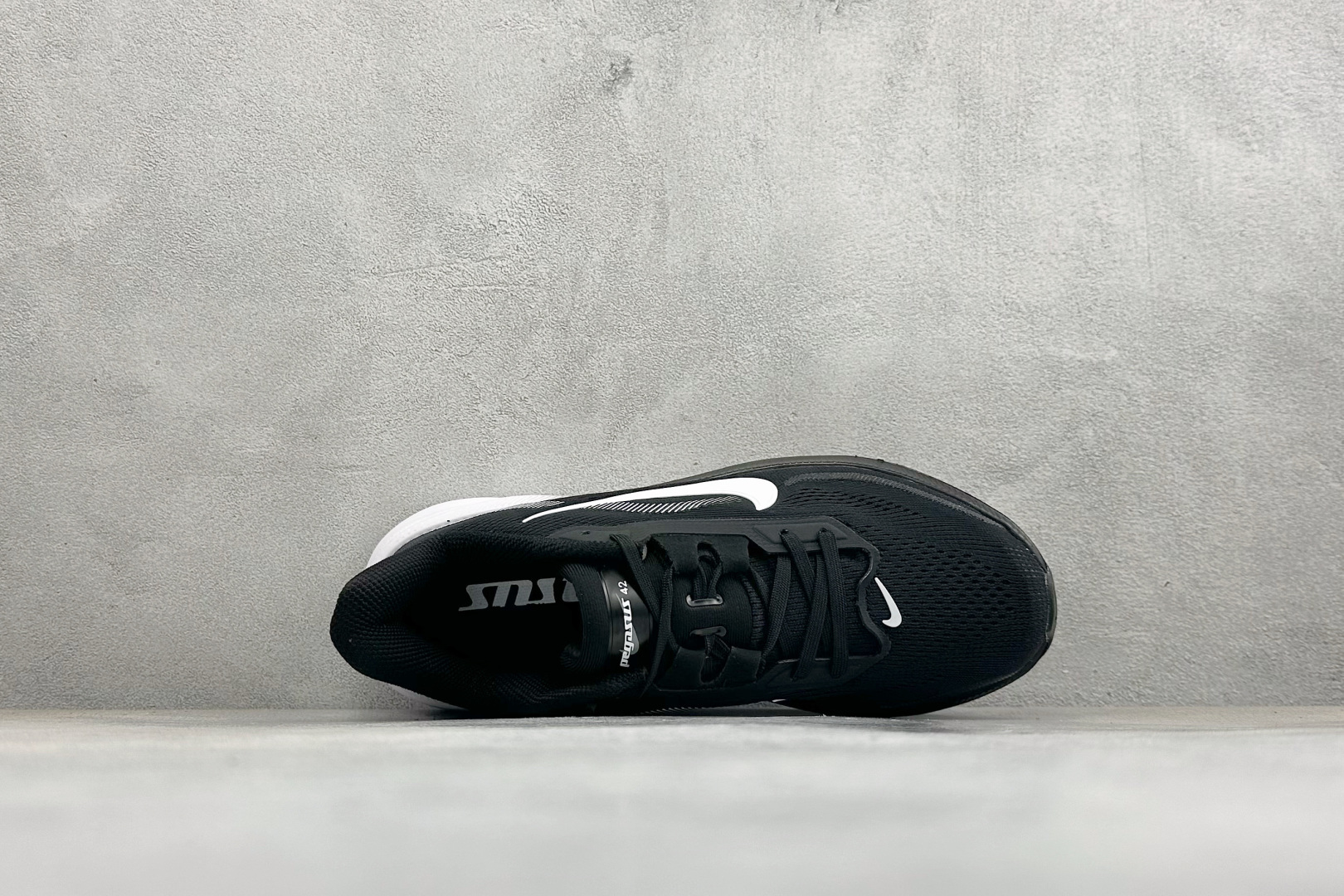 HY版Nike Air Zoom Pegasus 42 耐克网面透气轻便耐磨跑鞋 货号：IB1873-001 尺码：36