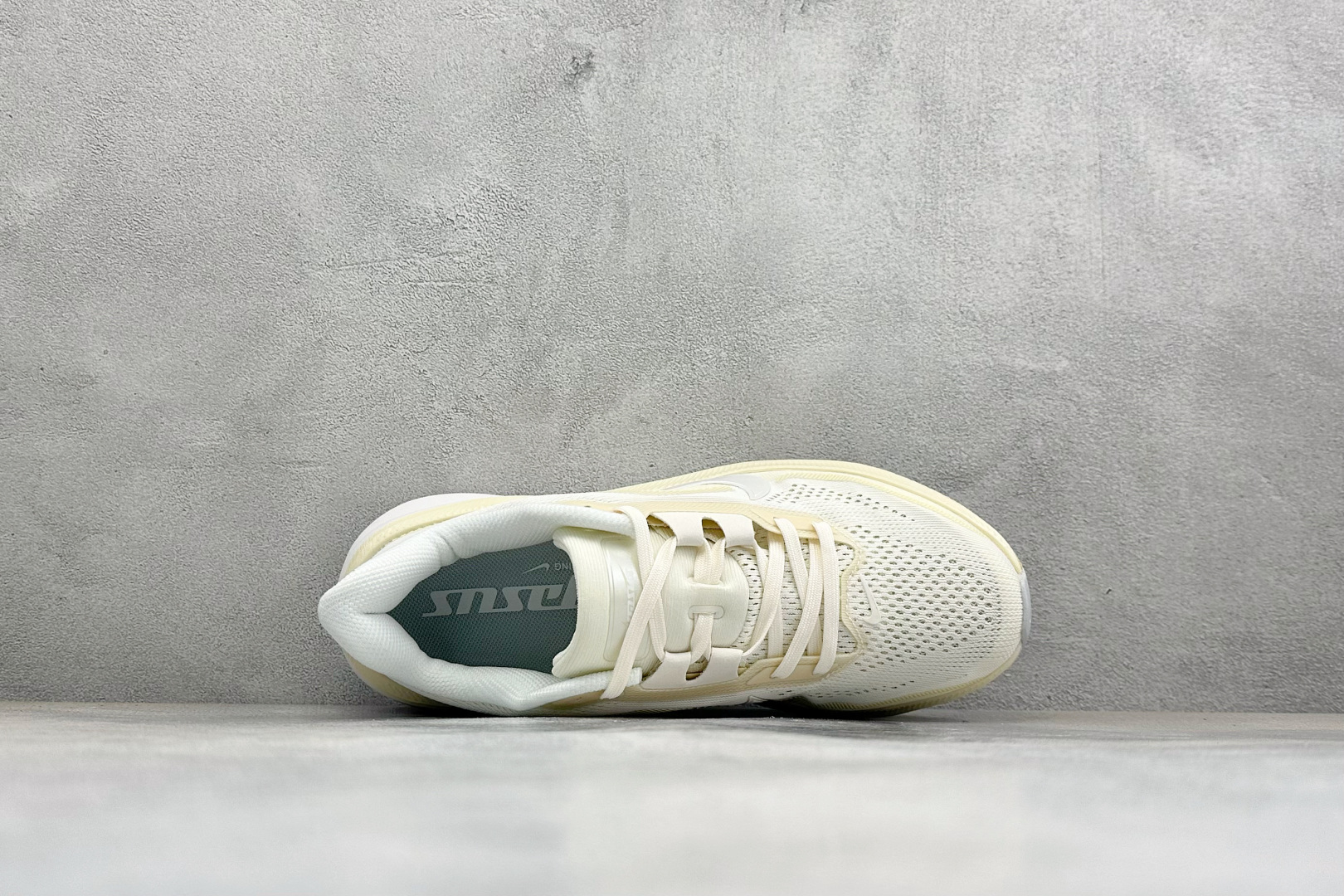 HY版Nike Air Zoom Pegasus 42 耐克网面透气轻便耐磨跑鞋 货号：IB1881-106 尺码：36