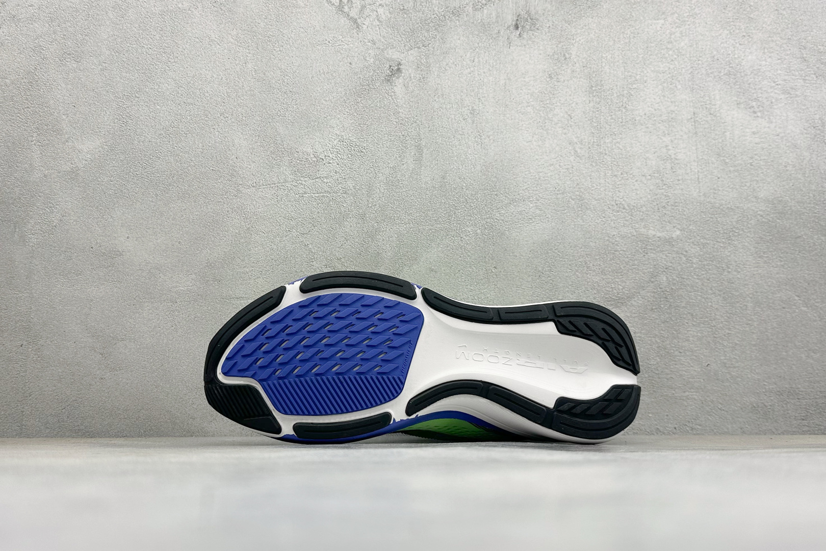 HY版Nike Air Zoom Pegasus 42 耐克网面透气轻便耐磨跑鞋 货号：IB1873-702 尺码：36