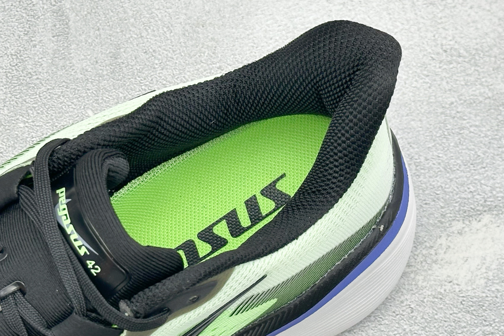 HY版Nike Air Zoom Pegasus 42 耐克网面透气轻便耐磨跑鞋 货号：IB1873-702 尺码：36