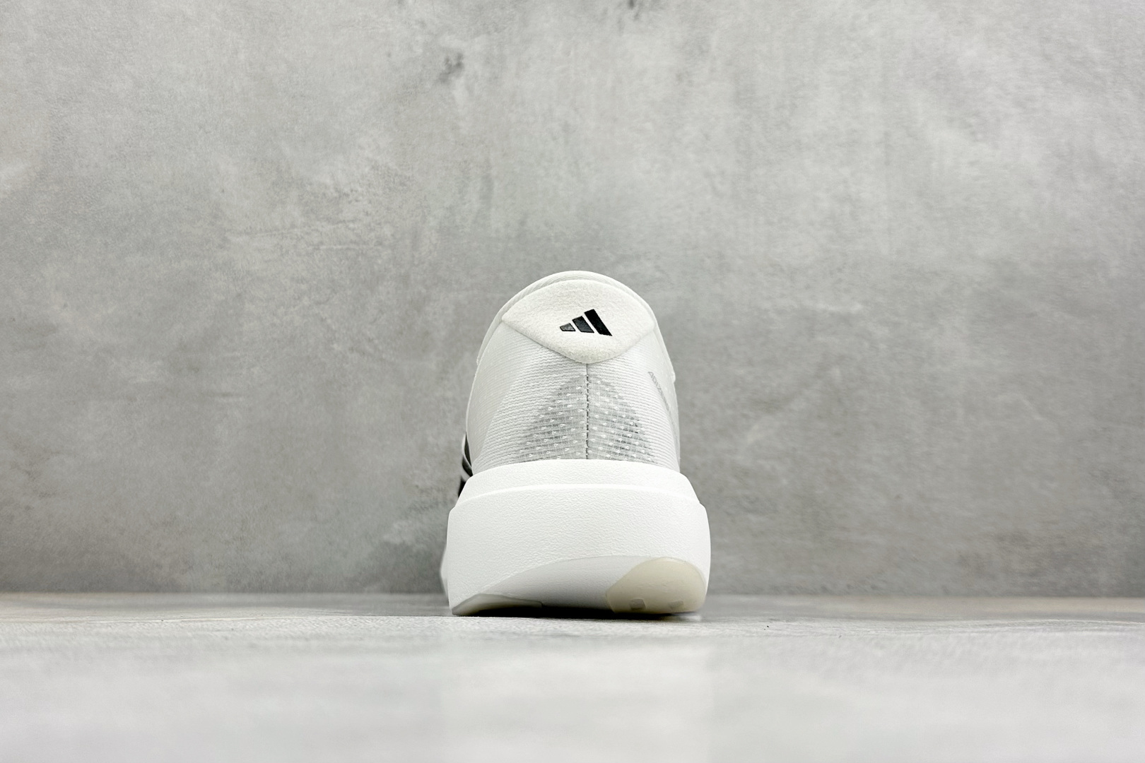 ST版Adidas adizero BOSTON 13 透气网眼竞速跑鞋 后跟加厚 呵护脚后跟 立体保护软绵鞋口 轻松穿 ST版Adidas adizero BOSTON 13 透气网眼竞速跑鞋 后跟加厚 呵护脚后跟 立体保护软绵鞋口 轻松穿