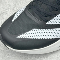 TY版AD ADIZERO EVO SL 2 阿迪超轻透气缓震跑鞋 以令人难以置信的138克重量,刷新了跑鞋轻量化的记录 TY版AD ADIZERO EVO SL 2 阿迪超轻透气缓震跑鞋 以令人难以置信的138克重量,刷新了跑鞋轻量化的记录