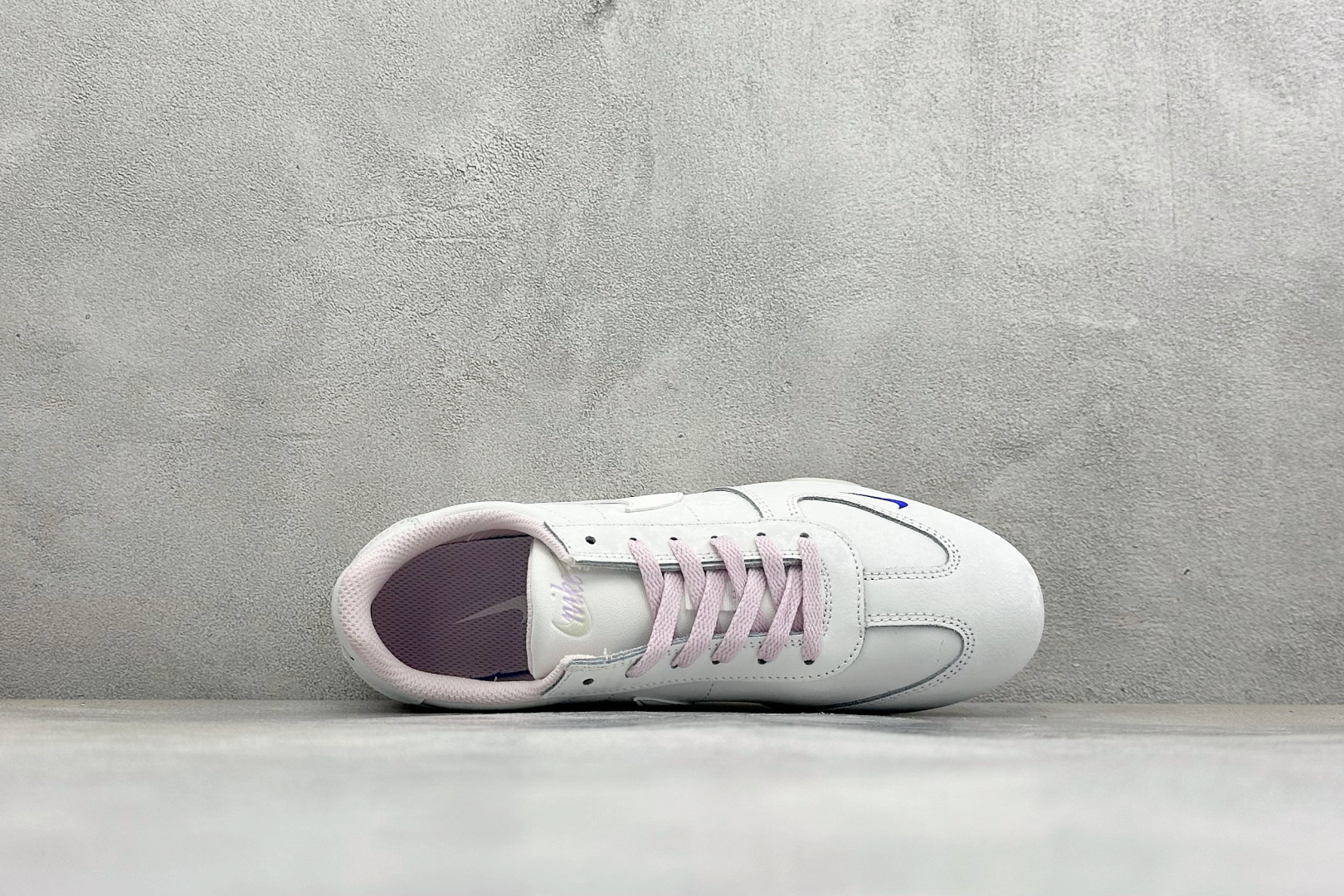 Nike Sprint Sister 耐克 舒适贴合 低帮休闲板鞋 货号: IW1255-121 尺码: 36 36.5 Nike Sprint Sister 耐克 舒适贴合 低帮休闲板鞋 货号: IW1255-121 尺码: 36 36.5