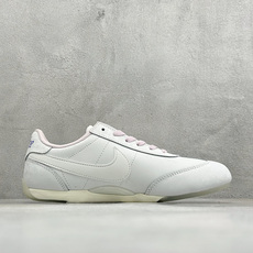 Nike Sprint Sister 耐克 舒适贴合 低帮休闲板鞋 货号: IW1255-121 尺码: 36 36.5 Nike Sprint Sister 耐克 舒适贴合 低帮休闲板鞋 货号: IW1255-121 尺码: 36 36.5