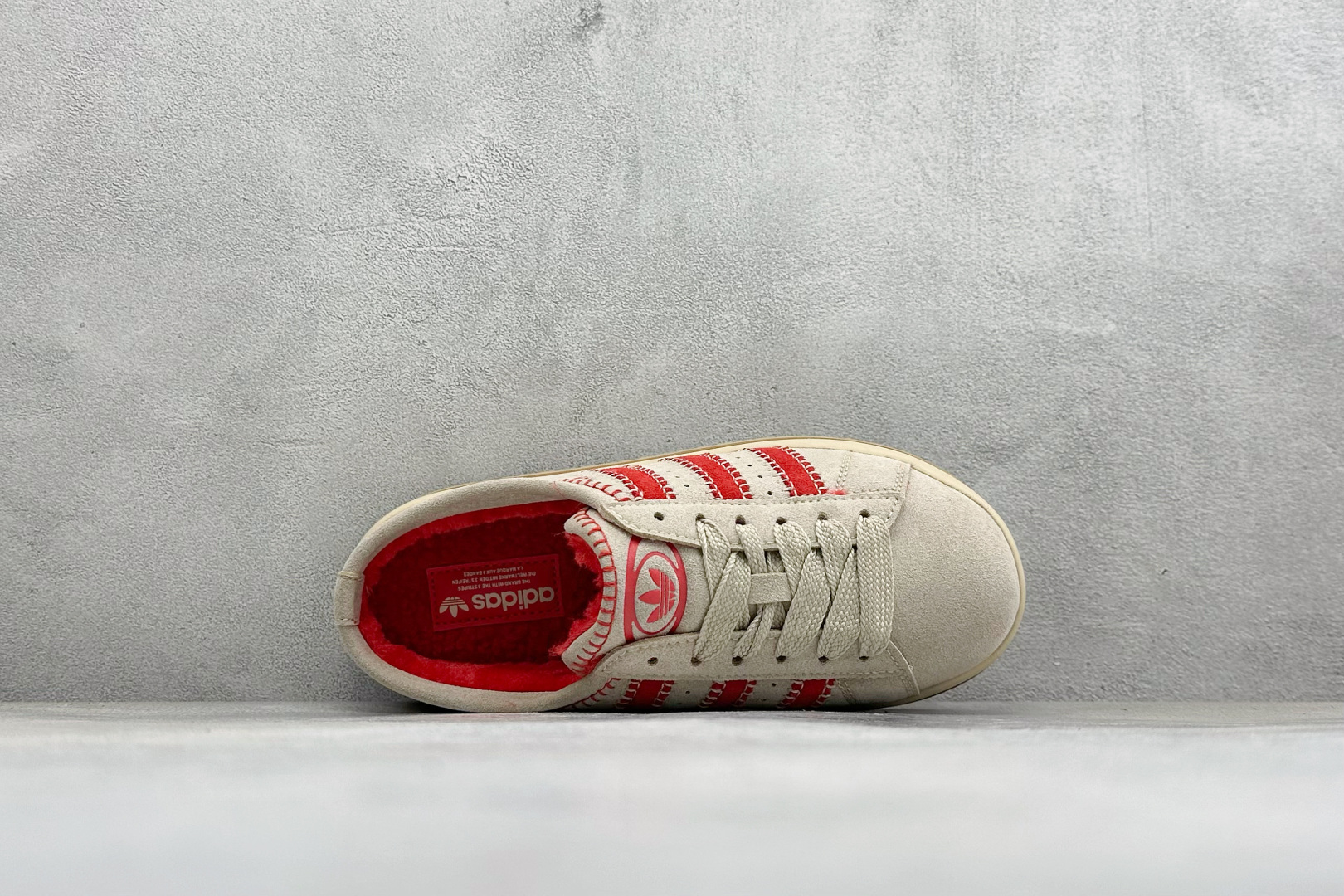 X版Adidas CAMPUS 00s WTR LO W 阿迪系列面包风经典复古低帮百搭休闲半拖 货号：IH1812加绒