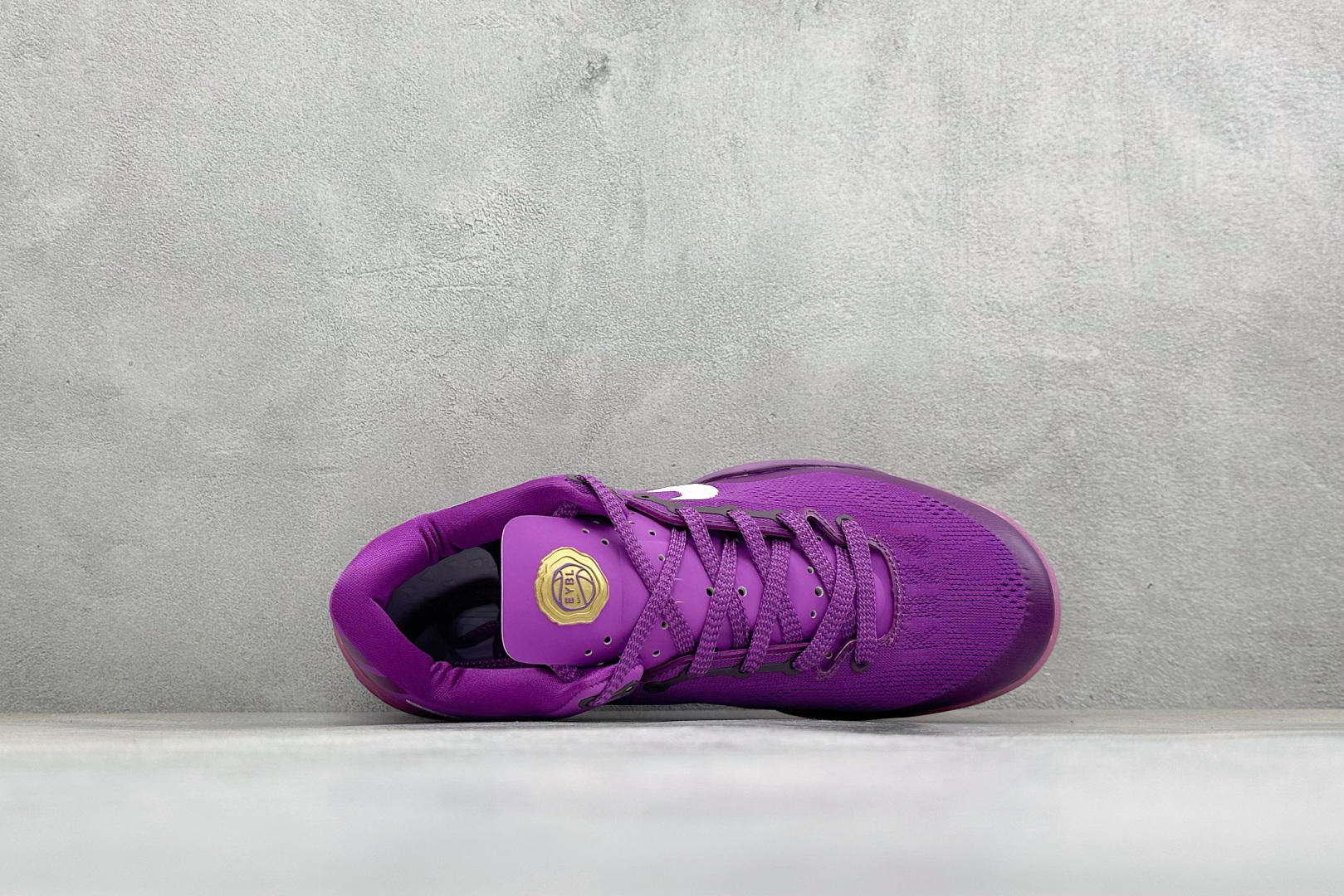 ZC版Nike KOBE VIII PROTRO VIII 科比8代实战运动低帮文化篮球鞋 鞋头和鞋舌采用透气运动网布制 ZC版Nike KOBE VIII PROTRO VIII 科比8代实战运动低帮文化篮球鞋 鞋头和鞋舌采用透气运动网布制