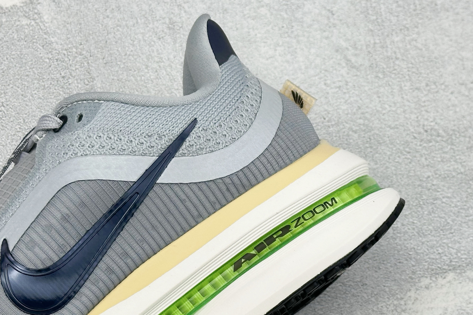 YH版Nike Air Zoom Pegasus Premium 耐克网面全掌气垫缓震跑鞋 #全掌可见的Air Zoom YH版Nike Air Zoom Pegasus Premium 耐克网面全掌气垫缓震跑鞋 #全掌可见的Air Zoom
