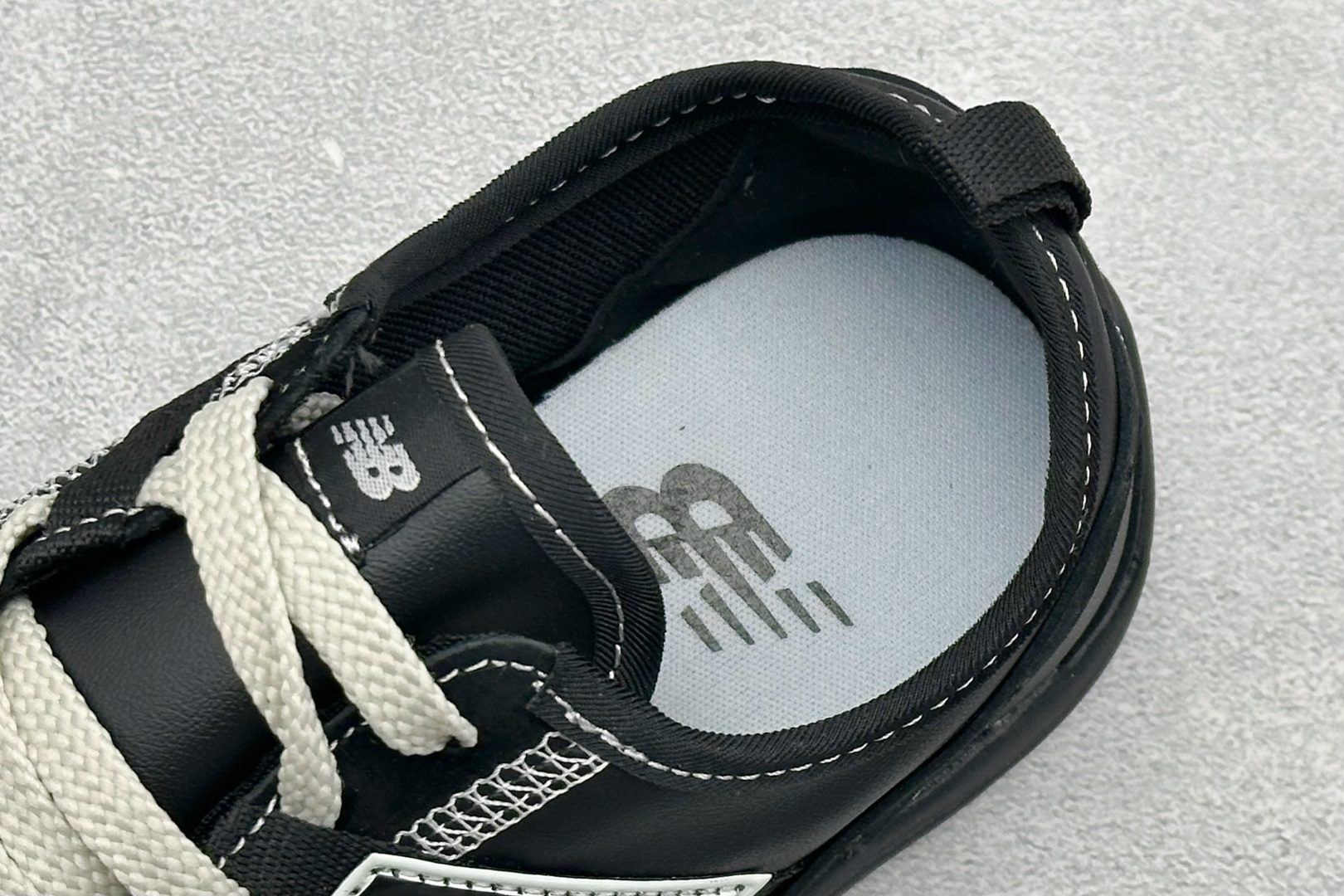 DZ版New Balance MT10系列 新百伦 薄底赤足鞋 防滑耐磨平衡轻便 低帮休闲城市通勤跑步鞋 货号: MT1